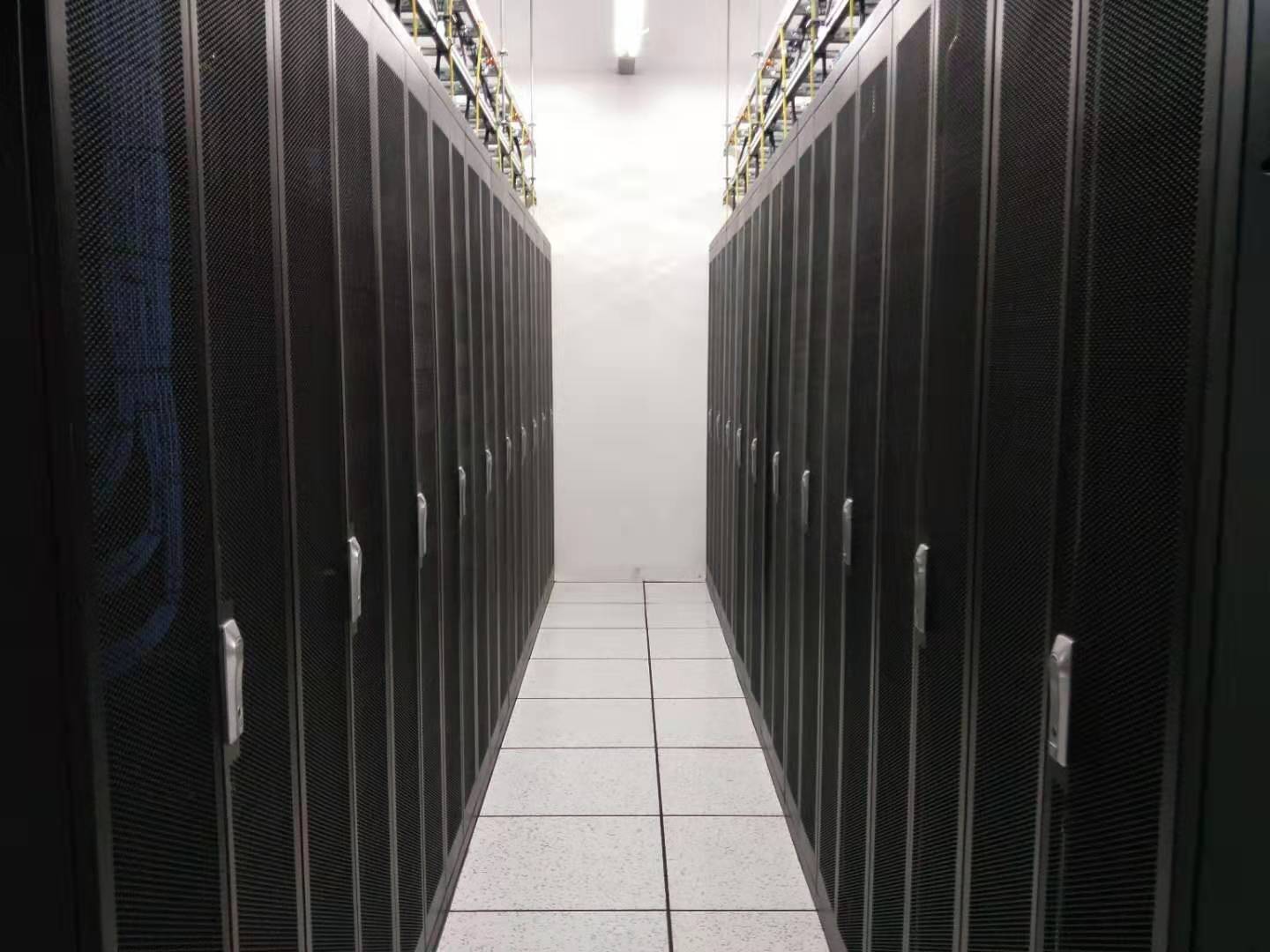 九龙坡IDC机柜促销季开启